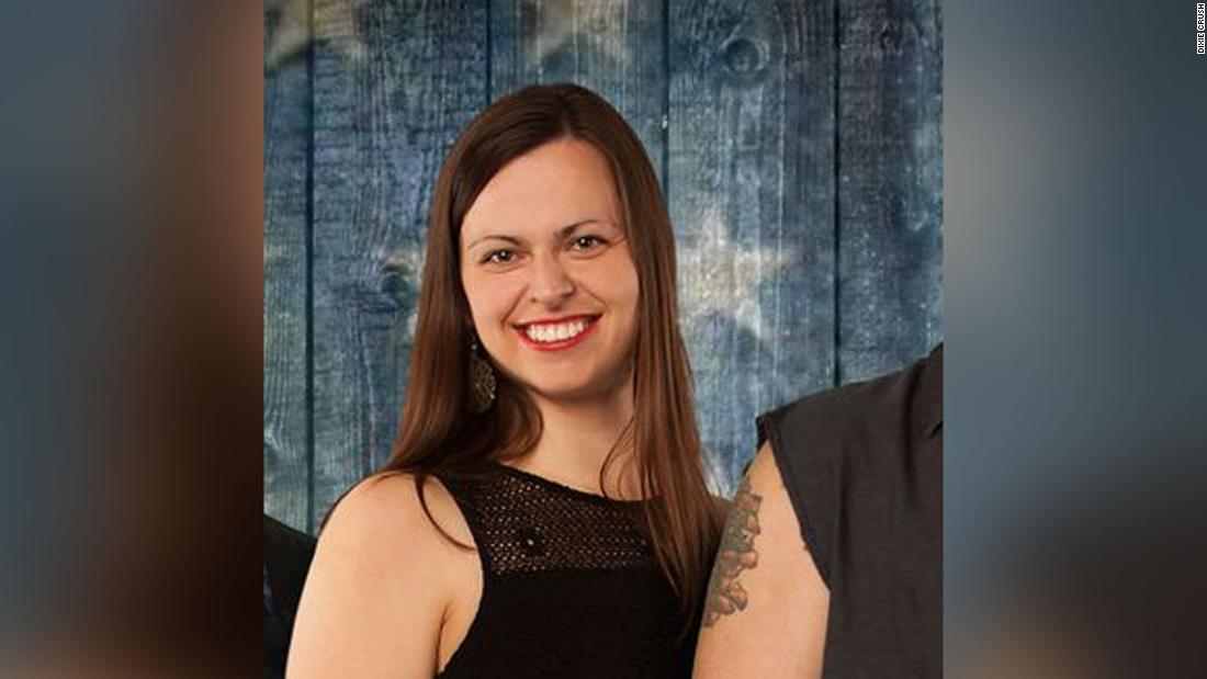 Country singer Lindsey Renee Lagestee of Dixie Crush dies at 25