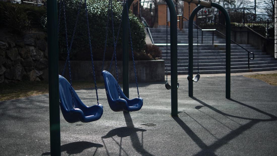 What life is like inside the coronavirus containment zone in New Rochelle, New York