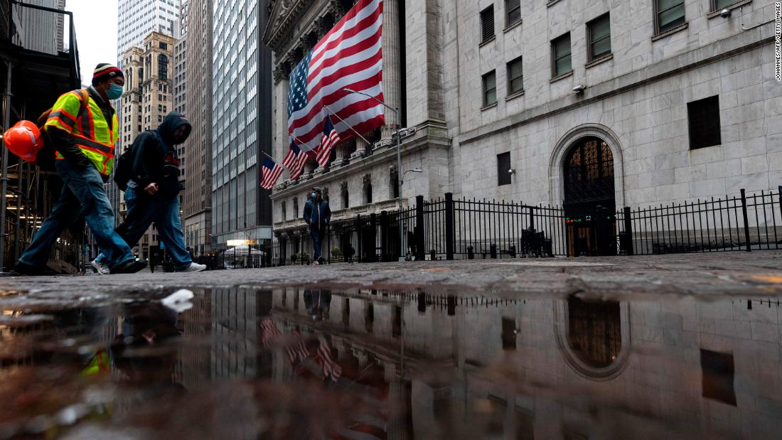 Stock market news today: Dow sinks sharply after Trump threatens China with tariffs over coronavirus
