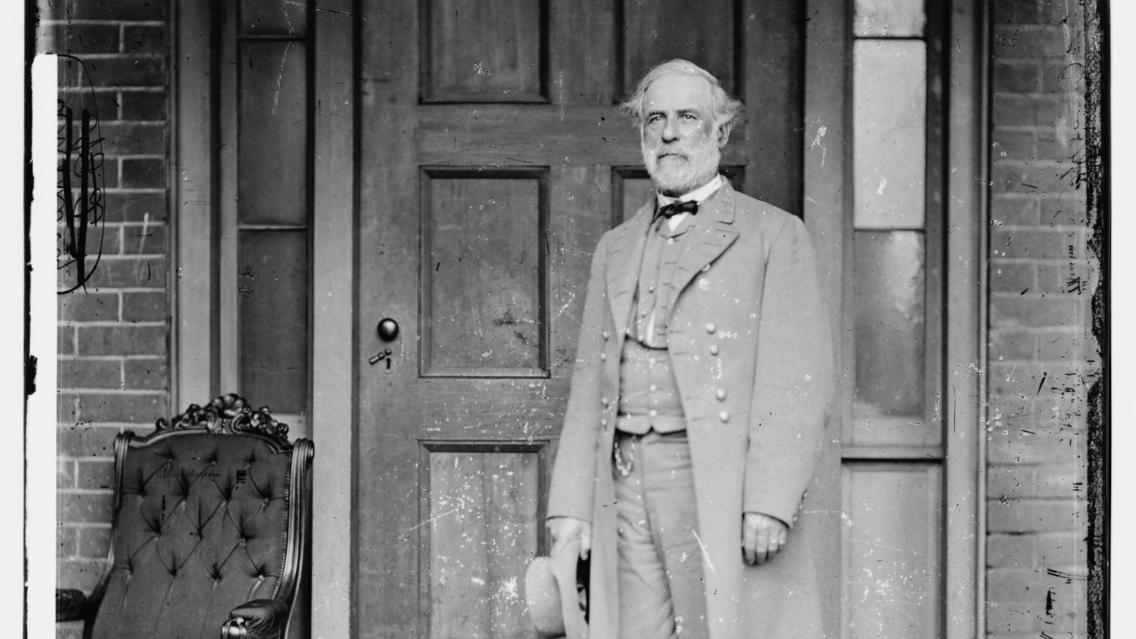 10 military posts are named for these Confederate officers. The Army is thinking about changing that