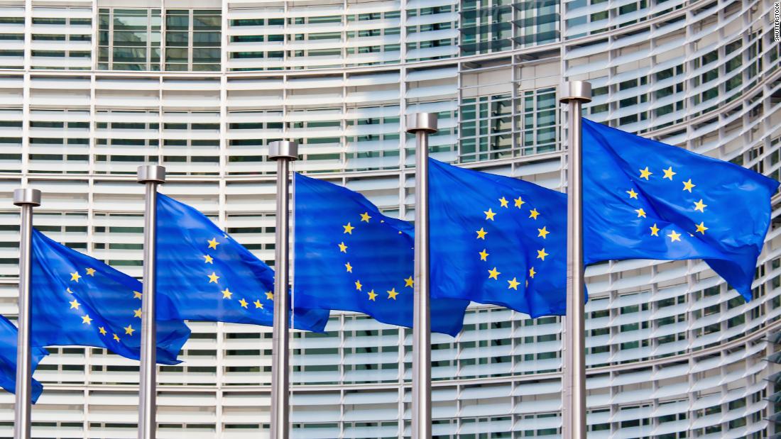 Europe, bid au revoir to American tourists