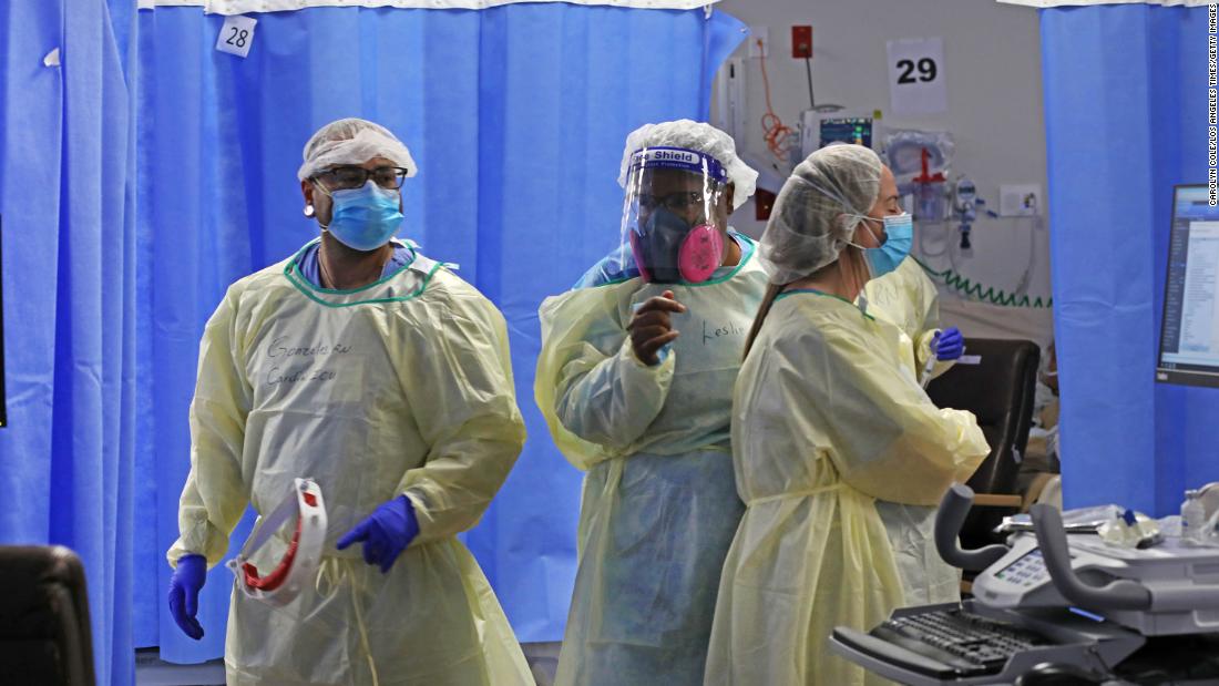 US tops 1,000 coronavirus deaths 4 days in a row as experts urge the country to shutdown