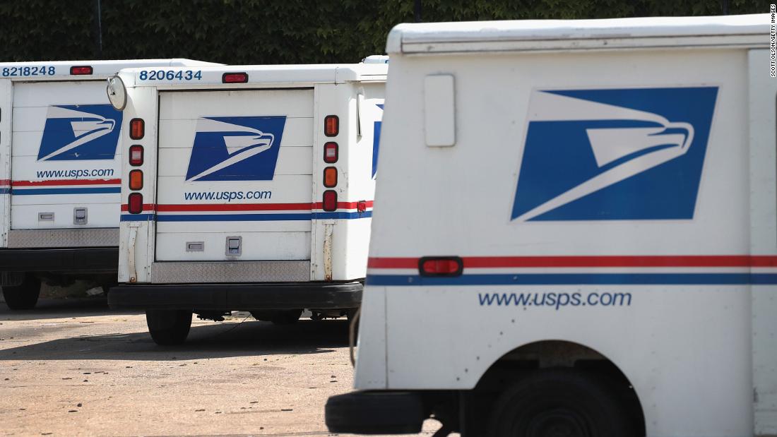 White House chief of staff pledges USPS won’t dismantle sorting machines between now and Election Day