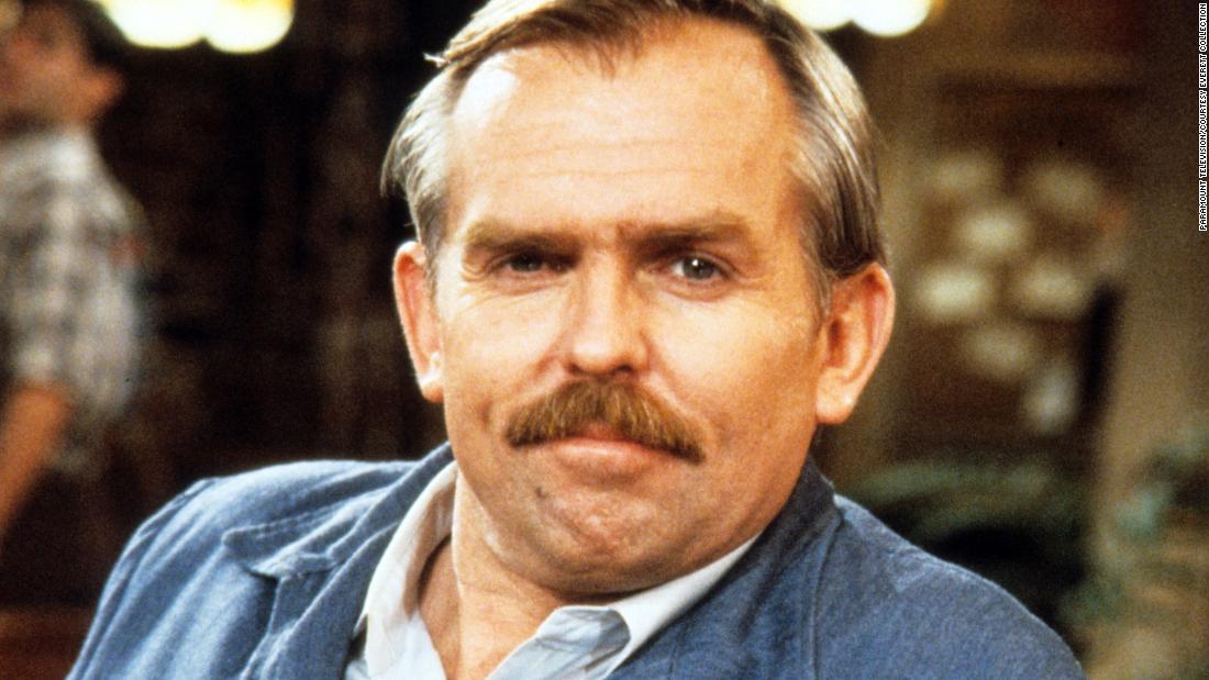 John Ratzenberger, Cliff the mailman on ‘Cheers,’ records plea for USPS
