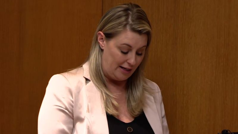 Victim’s mom makes tearful statement at Crumbley parents’ sentencing | CNN
